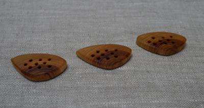 Holzknöpfe Fliederholz, wooden buttons